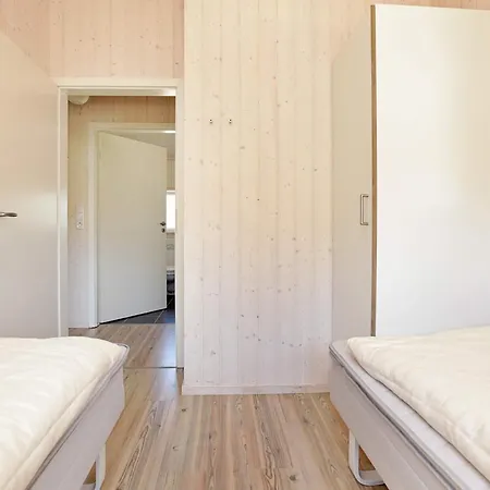 With Open-plan Living Area 別荘