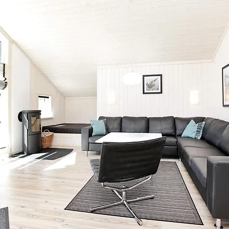 With Open-plan Living Area *