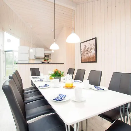 With Open-plan Living Area