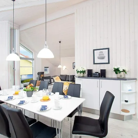 別荘 With Open-plan Living Area Großenbrode