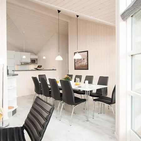 別荘 With Open-plan Living Area Großenbrode