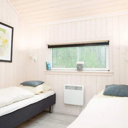 With Open-plan Living Area
